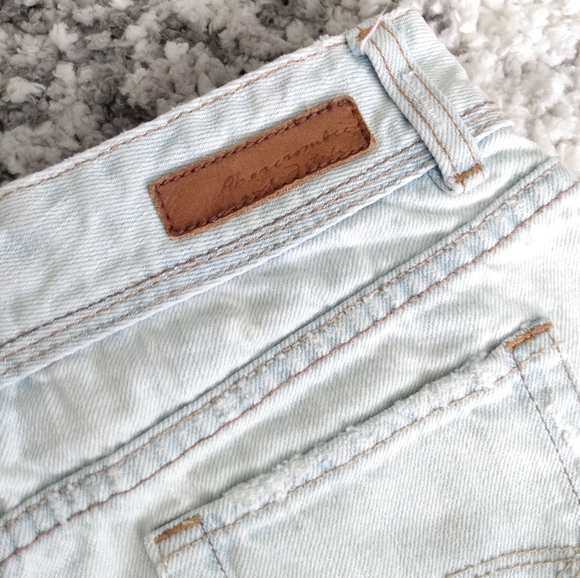 ⭐Vintage Size 00 A&F Denim Skirt - Picture 3 of 6